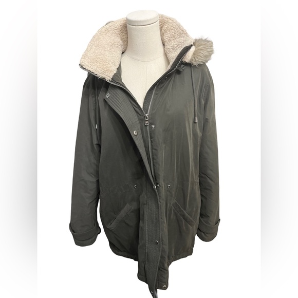 Ralph Lauren Women's  Coat- size XL - Picture 2 of 7